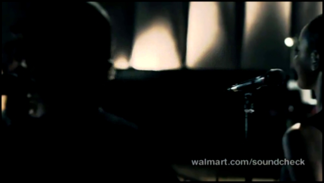 Видеоклип Selena Gomez Walmart Soundcheck- Love You Like A Love Song.HD