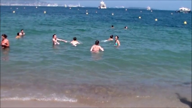 Видеоклип Tranche de vacances, la mer, le soleil, la vie à Théoule sur mer, un vrai bonheur...