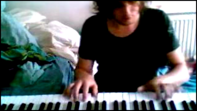 Видеоклип Yann Tiersen - La Valse d'Amelie piano