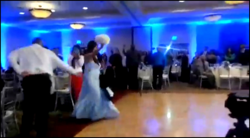 Первый танец жениха и невесты