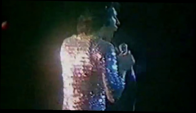 Видеоклип Queen, Freddie Mercury - Show Must Go On