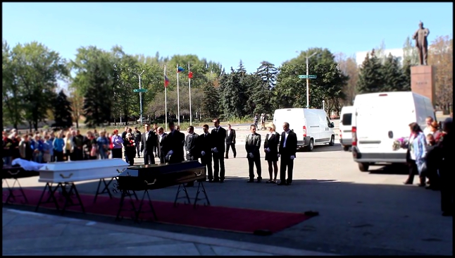 Видеоклип Stakhanov Funeral - Emotional Scenes, 3 Novorossiya Fallen Buried