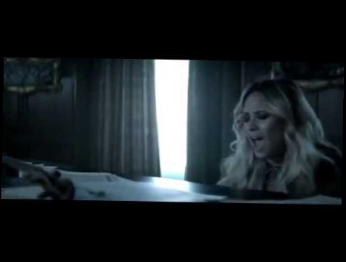 Видеоклип Мартина Штоссель и Деми Ловато  поют песню Let It Go