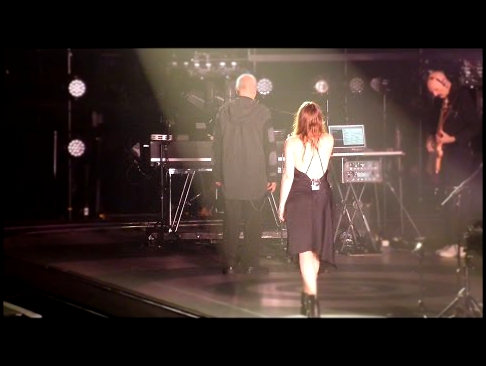 Видеоклип Peter Gabriel - Don't Give Up - live in Zurich @ Hallenstadion 18.11.2014