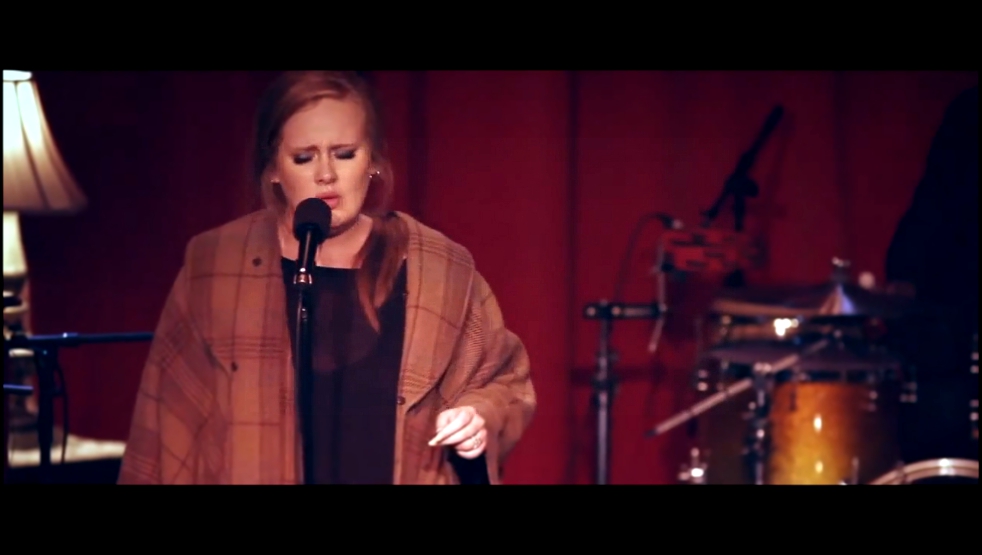 Видеоклип Adele - Don't You Remember (Live at Largo)