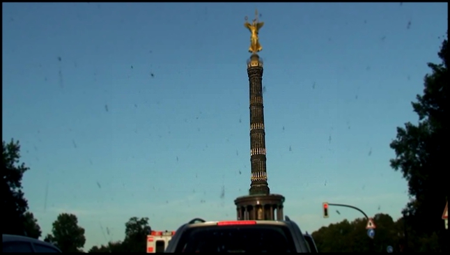 Видеоклип По Берлину на Приоре
