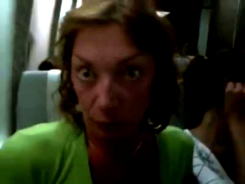 Пьяная баба в самолете  ТАГИИИИЛ!!))