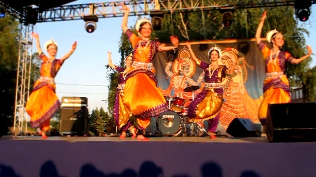 Индийский танец.Коллектив Сундари