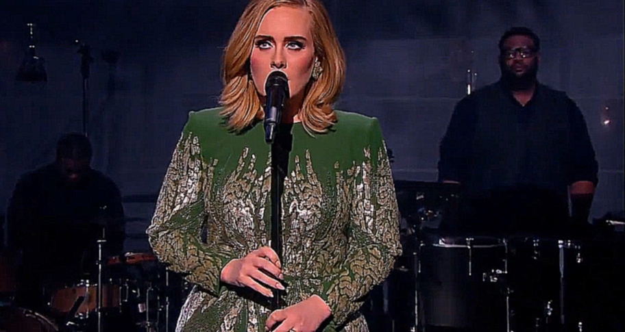 Видеоклип Adele - Skyfall (Live on BBC One)