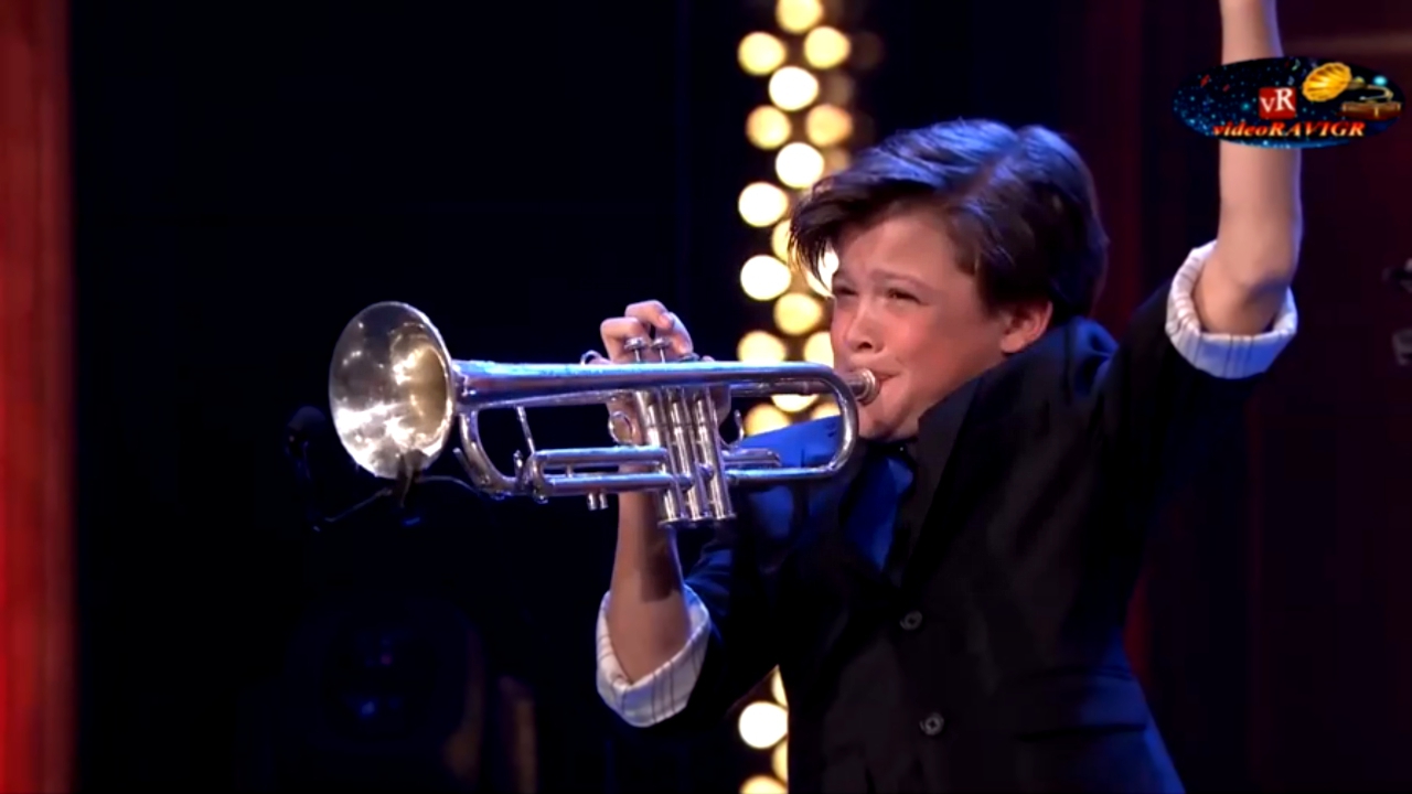 Видеоклип Stars of NBC's Little Big Shots, trumpet players Max and Kolbe and tap twins Freddie and Teddie