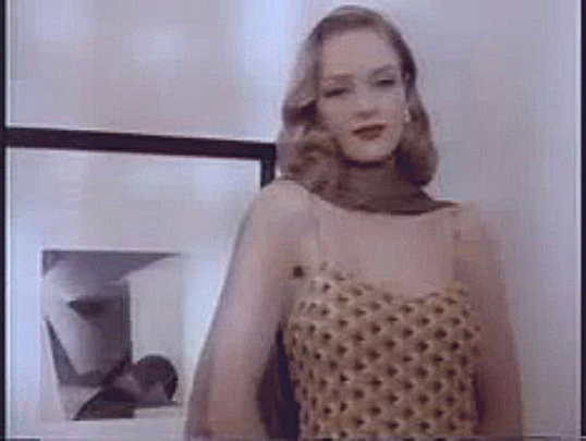 Видеоклип Ума Турман в рекламе парфюма Shiseido 1992 год